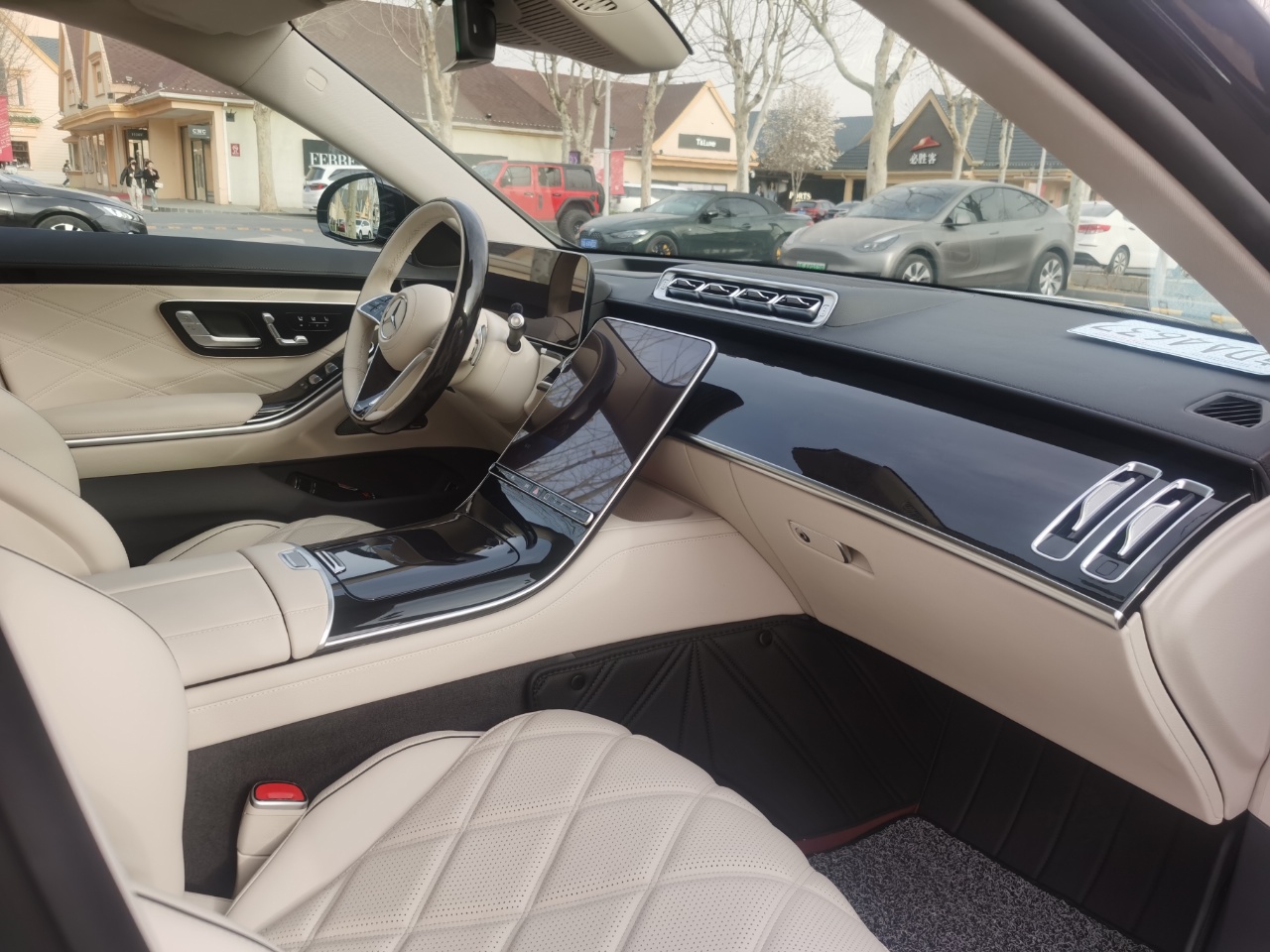 luxury car