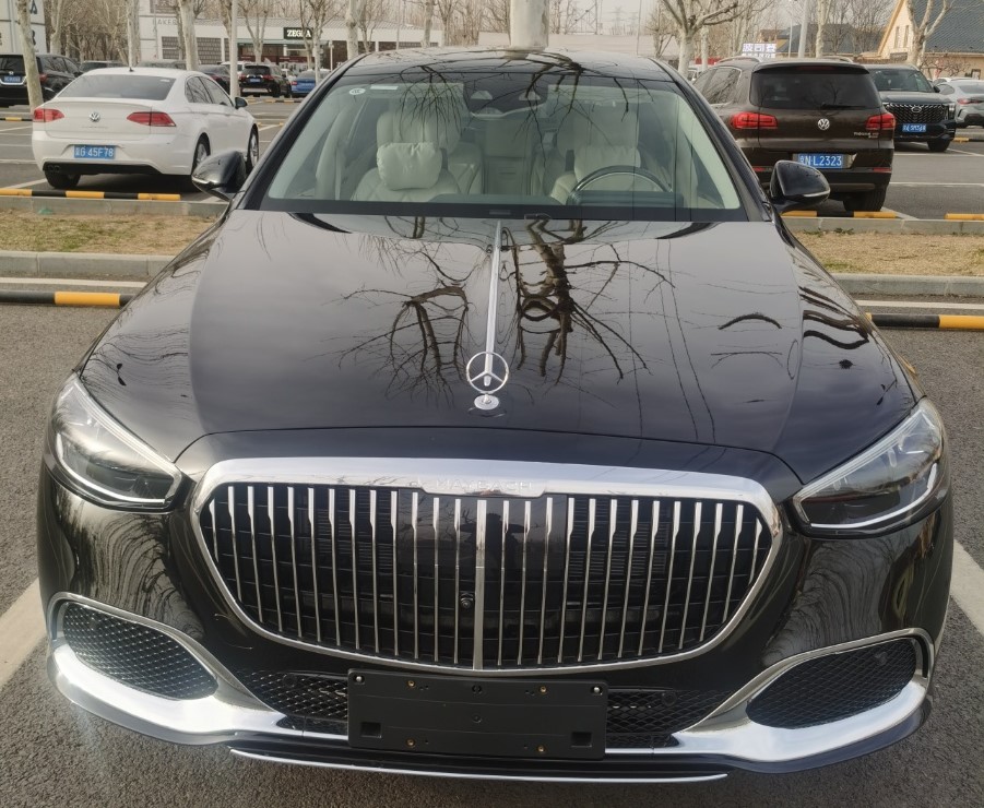 luxury car