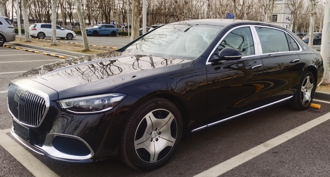 luxury car